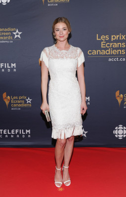 Emily van Camp pic #1200677
