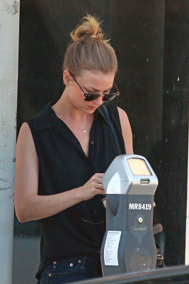 Emily van Camp pic #1279660