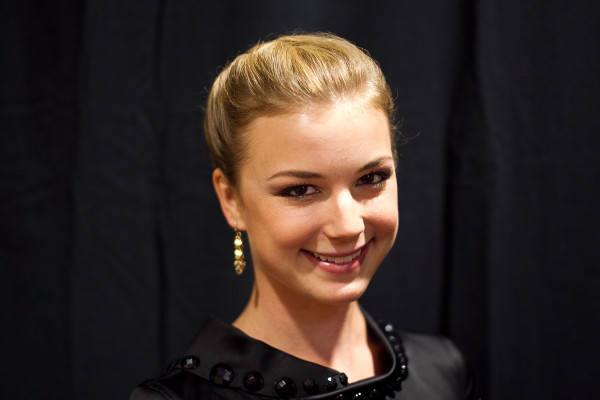 Emily van Camp pic #1233819