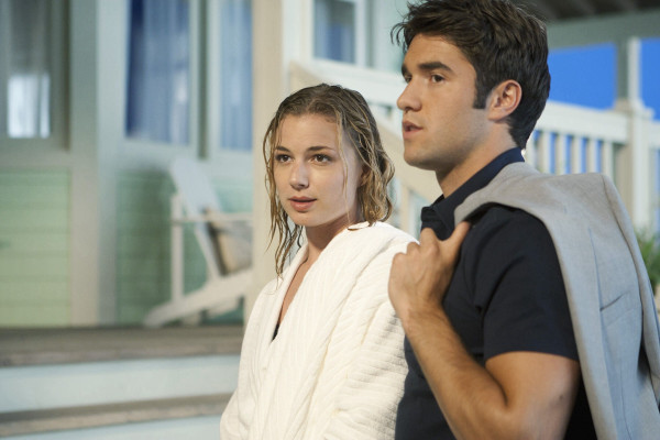 Emily van Camp pic #731856