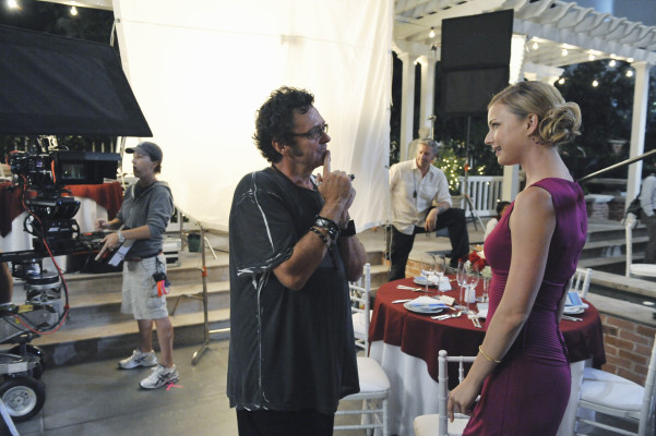 Emily van Camp pic #811475