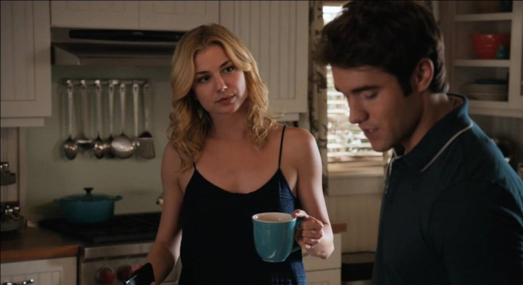 Emily van Camp pic #773955