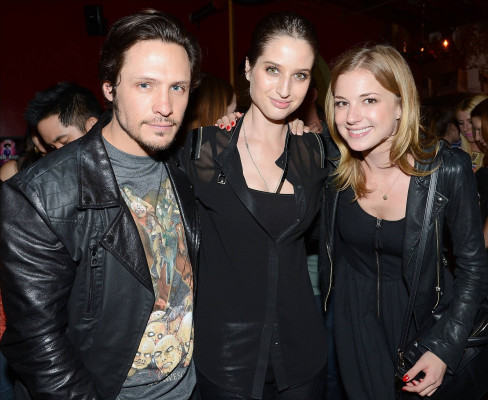 Emily van Camp pic #852056