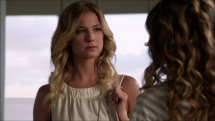 Emily van Camp pic #835889