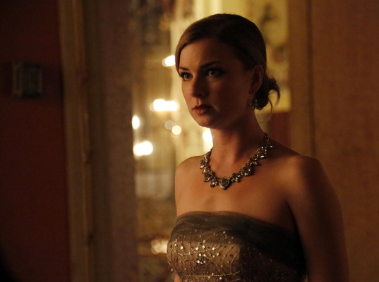 Emily van Camp pic #865667