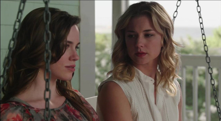 Emily van Camp pic #850104