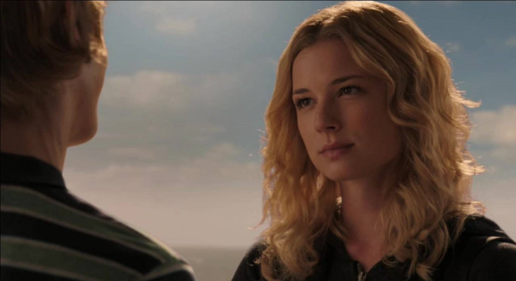 Emily van Camp pic #733544