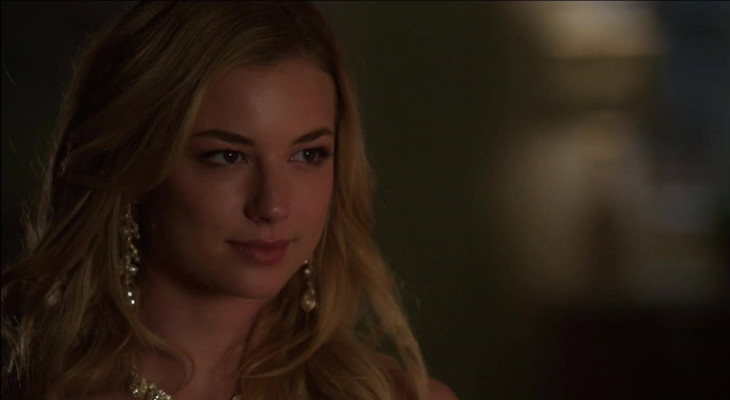 Emily van Camp pic #839375