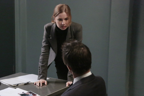 Emily van Camp pic #892262