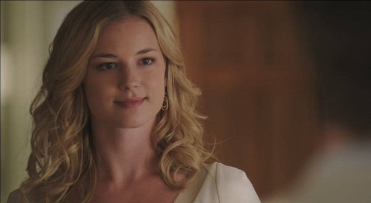 Emily van Camp pic #747699
