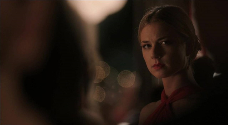 Emily van Camp pic #736681
