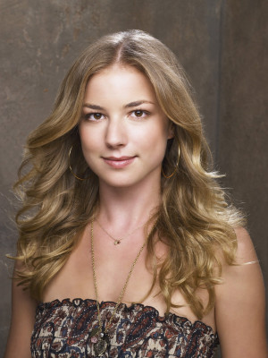 Emily van Camp pic #789562