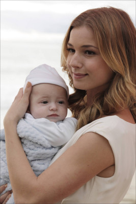 Emily van Camp pic #831680