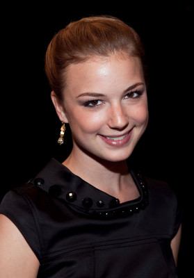 Emily van Camp pic #839368
