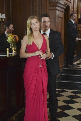 Emily van Camp pic #784442