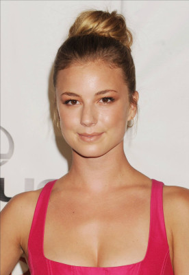 Emily van Camp pic #831681