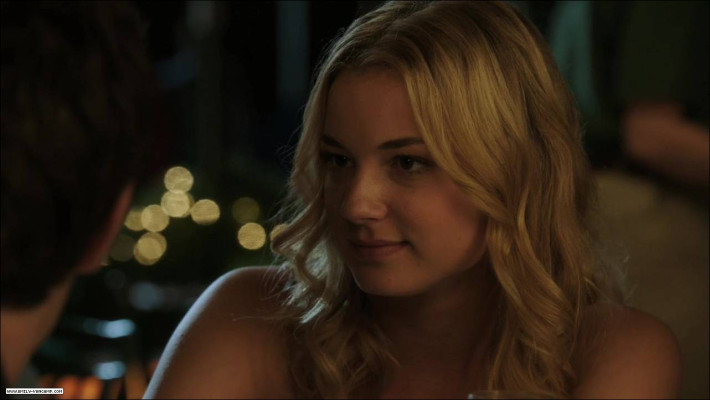 Emily van Camp pic #1249949