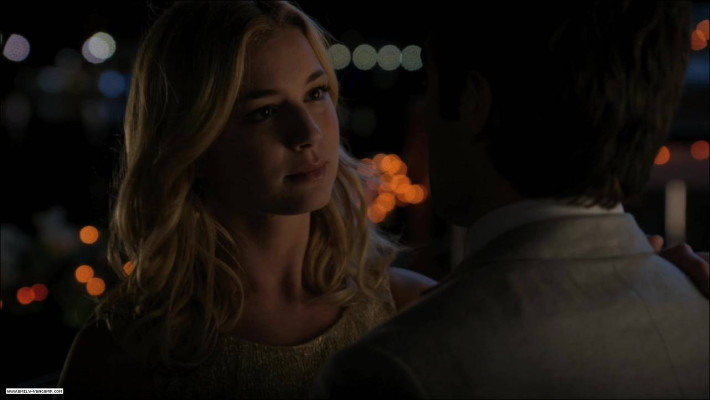 Emily van Camp pic #1282953