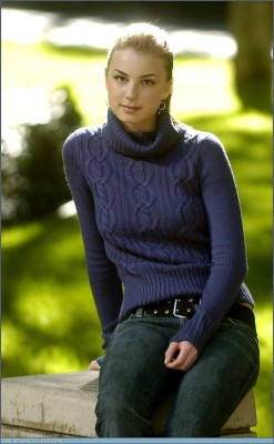 Emily van Camp pic #1249707