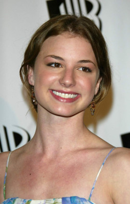 Emily van Camp pic #1244355