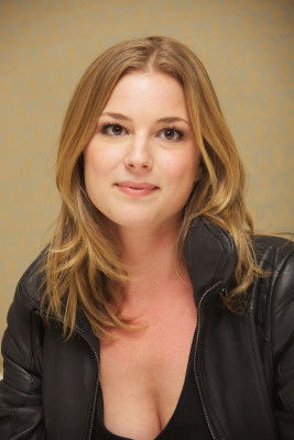 Emily van Camp pic #1246424