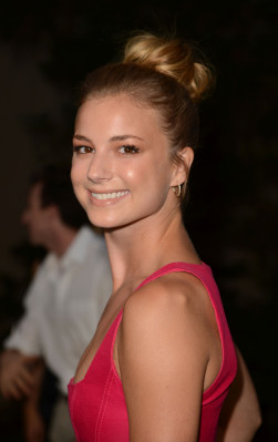 Emily van Camp pic #1280839