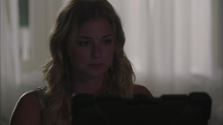 Emily van Camp pic #1227382