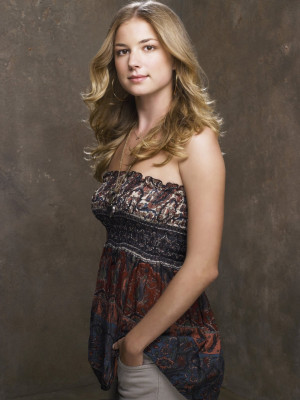 Emily van Camp pic #292154