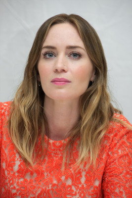 Emily Blunt pic #798057