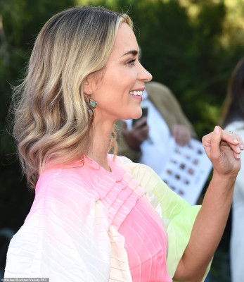 Emily Blunt pic #1098275