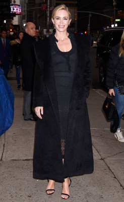 Emily Blunt pic #1025021