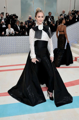 Emily Blunt pic #1327955