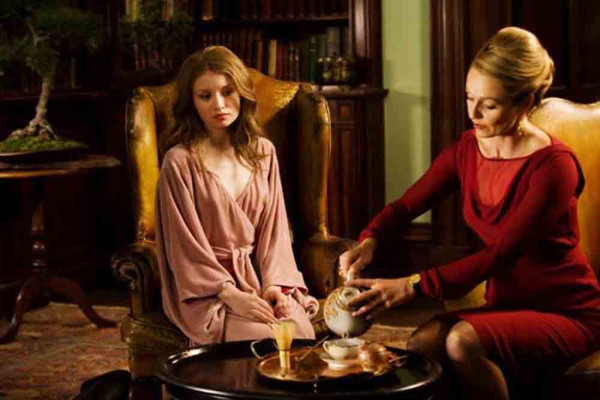 photo 16 in Emily Browning gallery [id678623] 2014-03-17 00:00:00