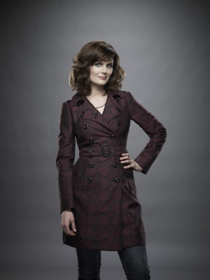 Emily Deschanel pic #284053