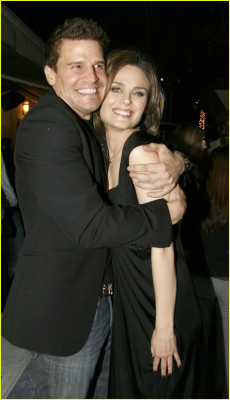 Emily Deschanel pic #285979