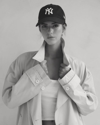 Emily Feld pic #1377994