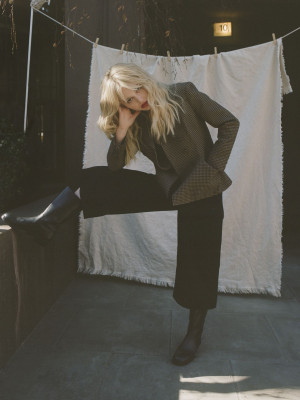 photo 28 in Emily Alyn Lind gallery [id1250635] 2021-03-24 00:00:00