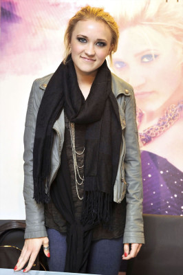 Emily Osment pic #302954