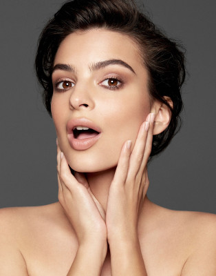Emily Ratajkowski pic #805397