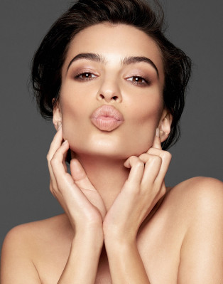 Emily Ratajkowski pic #805319