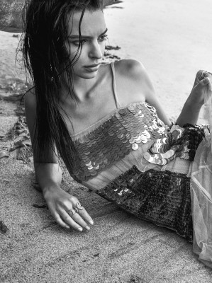 Emily Ratajkowski pic #893081