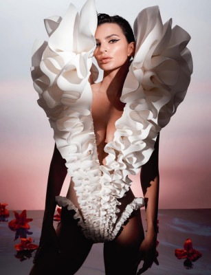 Emily Ratajkowski pic #1341509