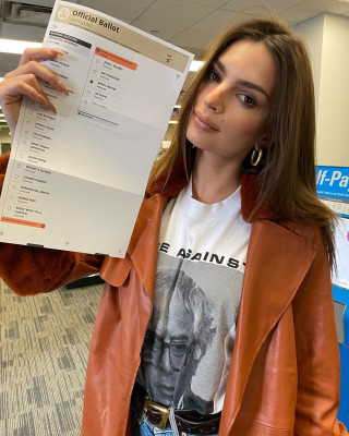 Emily Ratajkowski pic #1206221