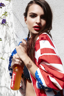 Emily Ratajkowski pic #519338
