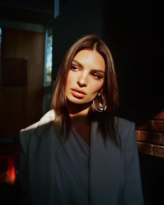 Emily Ratajkowski pic #1199824