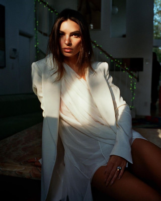 Emily Ratajkowski pic #1199826
