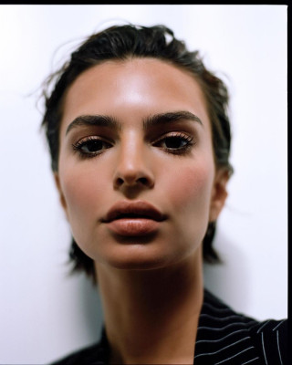 Emily Ratajkowski pic #1083395