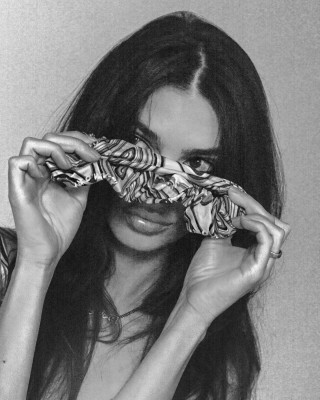 Emily Ratajkowski pic #1282768
