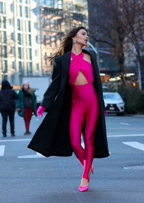 Emily Ratajkowski pic #1341093