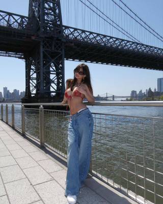 Emily Ratajkowski pic #1364158